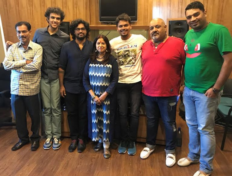 ‘लपाछपी’च्या अंगाईला लाभला रेखा भारद्वाज यांचा आवाज