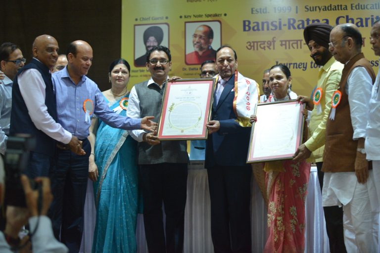 दत्ता कोहीनकर यांनी दिला आदर्श जीवनशैलीविषयी  यशाचा कानमंत्र