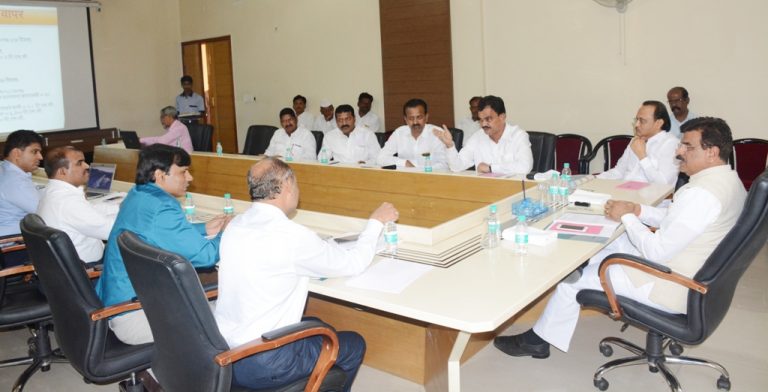 निरा डावा कालवा सल्लागार समितीची बैठक संपन्न