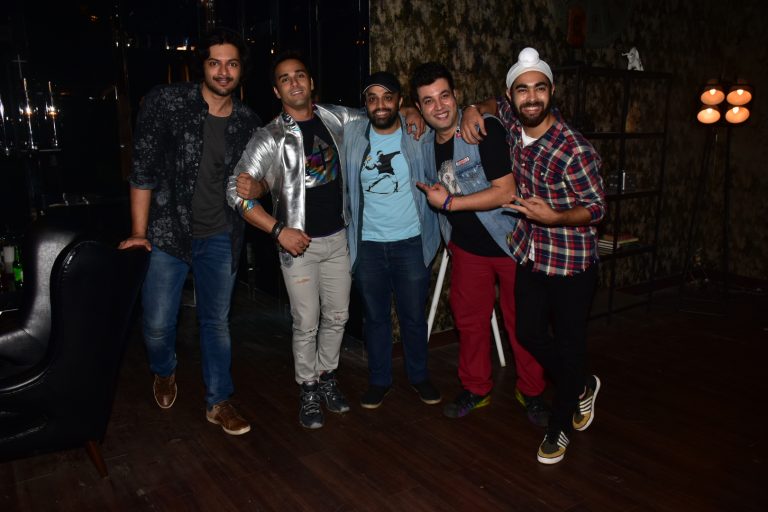 टीम “फुकरे रिटर्न्स” ने मुम्बई में एक प्रचार गीत की शूटिंग शुरू की!