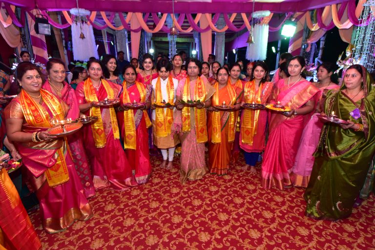 माजी महिला महापौरांच्या  उपस्थितीत  भक्ती -शक्तीचा जागर