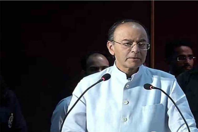 पैसे खर्च केले तरच देश पुढे नेता येईल – अरुण जेटली
