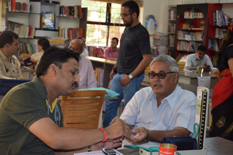 गोयल गंगा फौंडेशनच्यावतीने मोफत रक्तदान शिबीर आरोग्य तपासणी शिबिराचे आयोजन