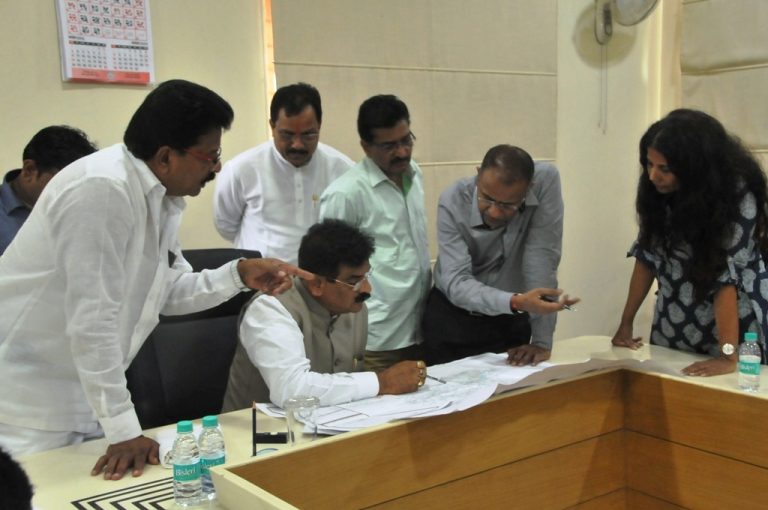 हडपसर-सासवड-जेजुरी रस्त्याच्या  दुरुस्तीचे काम तातडीने हाती घ्या  जलसंपदा राज्यमंत्री