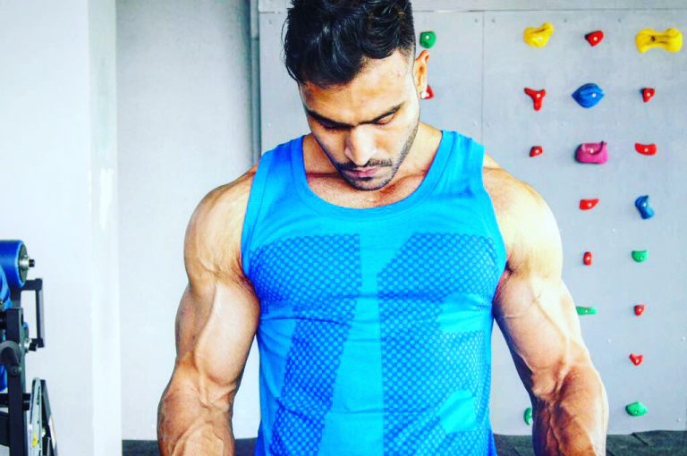 पुण्याचा स्वतंत्र फिटनेस ट्रेनर फहद खानने अमेच्योर अोलंपिया क्लासिक बाॅडीबिल्डिंग मध्ये सहावे स्थान पटकावले