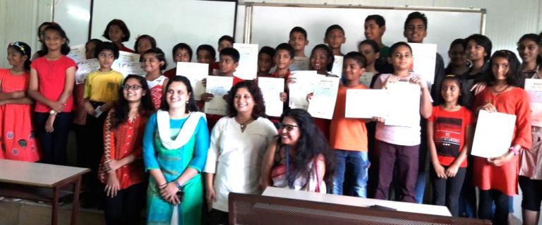 चायनीज एज्युकेशन मिनिस्ट्री ‘च्या चिनी निबंध वाचन   स्पर्धेत  तन्मय साळवेकर तिसरा