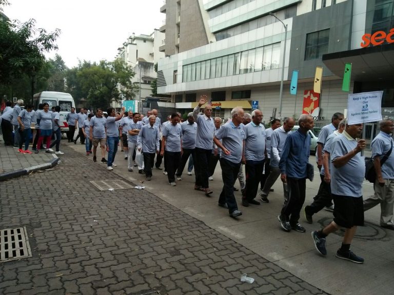 जागतिक संधीवात दिना निमित्त ‘वॉकथॉन’ संपन्न