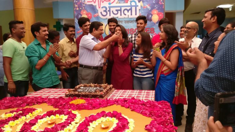 ‘झी युवा वरील अंजली मालिकेचा धम्माल शतकोत्सव!!