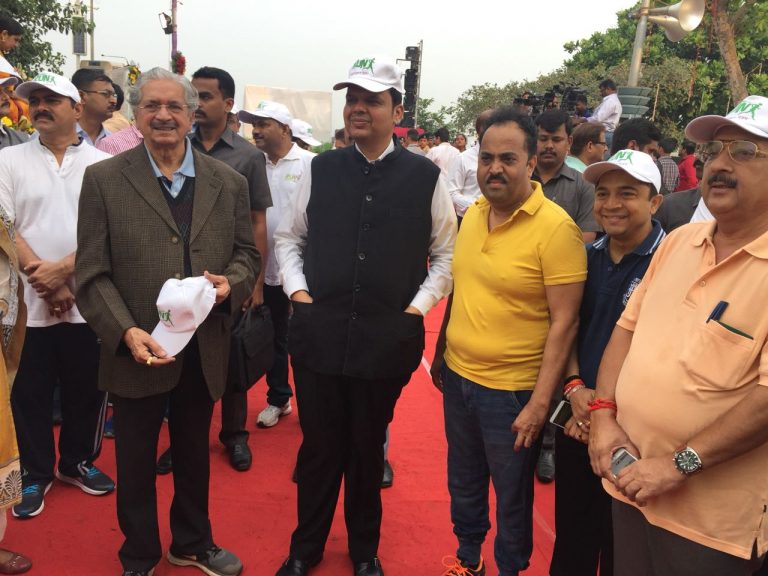 पुण्याऐवजी खासदार संजय काकडे मुंबईतील कार्यक्रमात मुख्यमंत्र्यांसमवेत …