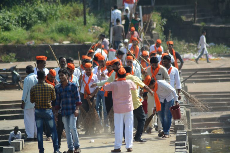 आळंदीमध्ये इंद्रायणी नदीकाठी स्वच्छता अभियान संपन्न