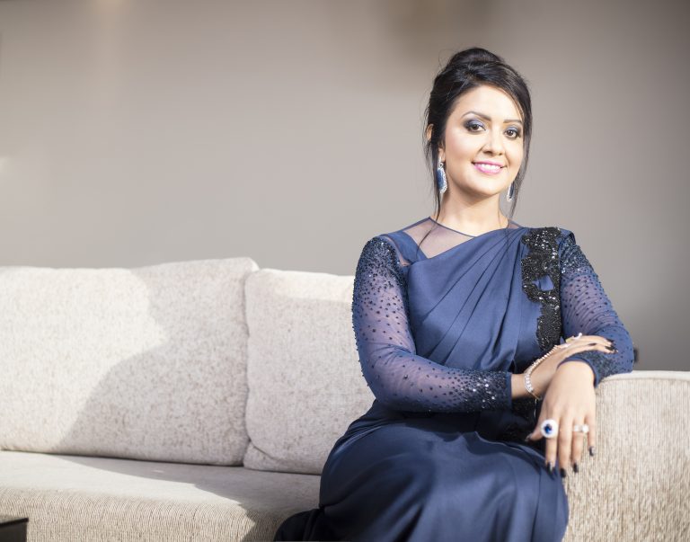 आई-लेकीमधील हळव्या संवादाला लाभले अमृतस्वर