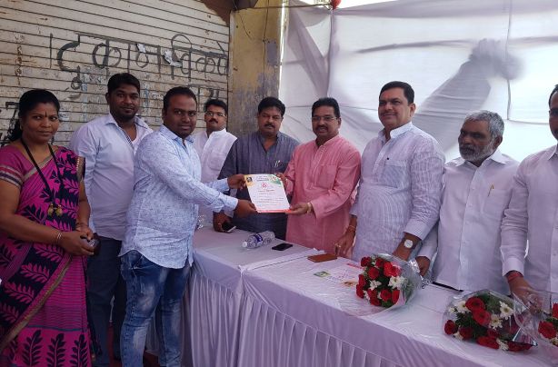 रक्तदान शिबिरात २०० पिशव्या रक्तसंकलित