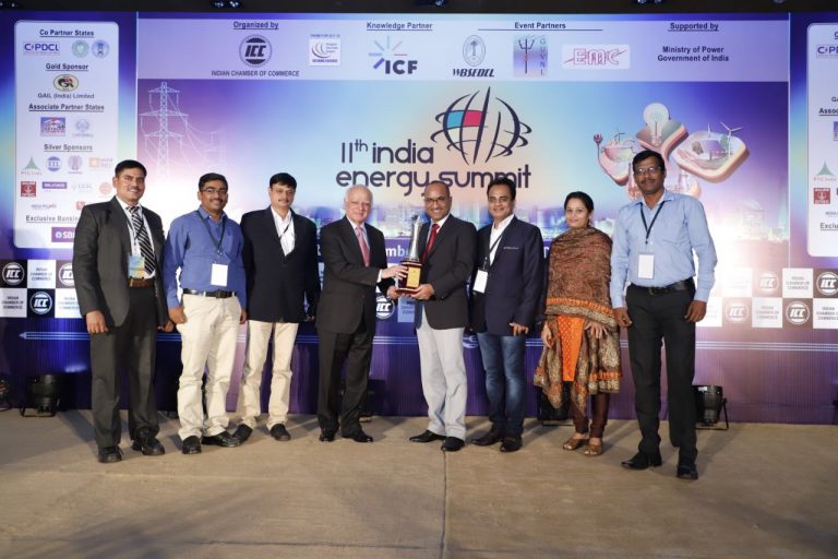 महावितरणचा राष्ट्रीयस्तरावरील बेस्ट पॉवर युटिलिटीसह तीन ऍ़वार्डने गौरव