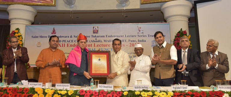 ज्ञानेश्‍वरांच्या एका ओवीने सुद्धा समाज परिवर्तन घडते अण्णा हजारे यांचे मत