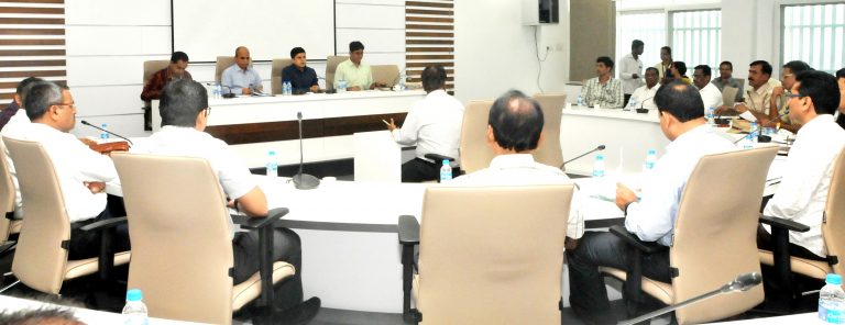 आळंदी कार्तिकी यात्रा कालावधीत  सर्व यंत्रणांनी समन्वय ठेवून कामे करावीत-जिल्हाधिकारी सौरभ राव