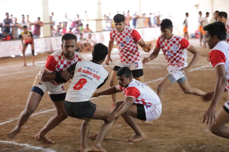 सृजन सुपर 20 युथ कबड्डी अजिंक्यपद स्पर्धेत आराध्या प्रतिष्ठान,कालभैरवनाथ कबड्डी संघ यांचा उपांत्य फेरीत प्रवेश