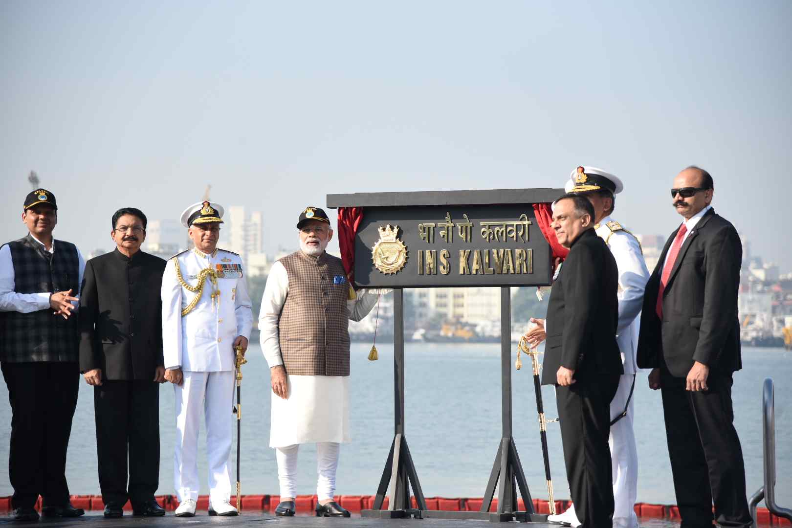 आयएनएस कलवरी हे मेक इन इंडियाचे उत्कृष्ट उदाहरण  आयएनएस कलवरी पाणबुडीमुळे भारतीय नौदल अधिक सक्षम  -       प्रधानमंत्री नरेंद्र मोदी