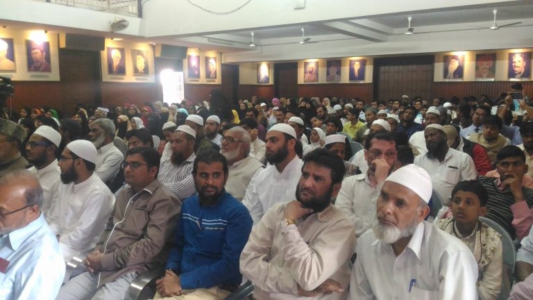 आझम कॅम्पस आयोजीत वक्तृत्व स्पर्धेस राज्यभरातून चांगला प्रतिसाद