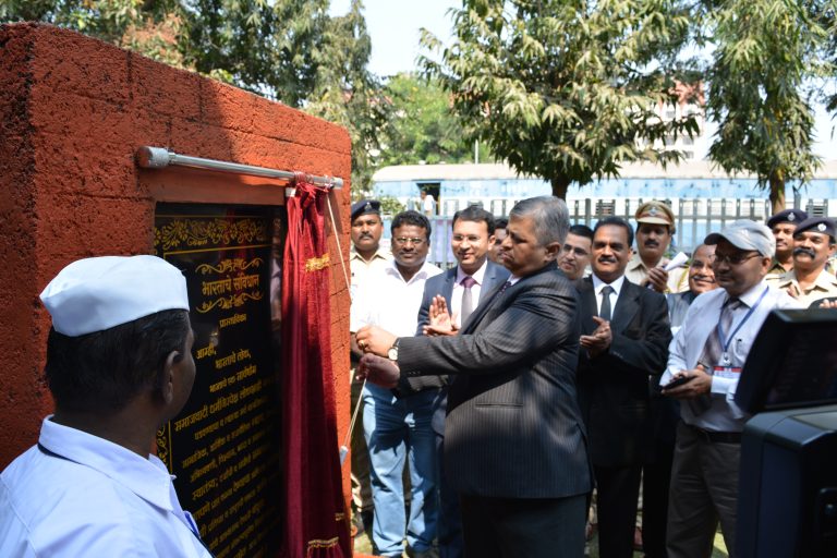 प्रवाशांनी आपल्या अधिकारांबाबत जागृत असावे – न्यायाधीश मोडक​​​​