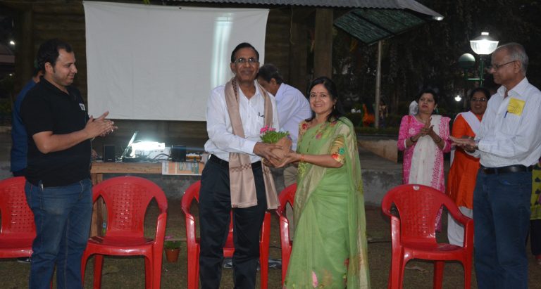 मानवी हस्तक्षेपामुळे वन्य प्राण्यांची शहराकडे धाव – उपवनसंरक्षक रंगनाथ नाईकडे