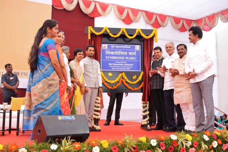 भविष्यातील बदलांना तयार रहा, मात्र आपली संस्कृती विसरू नका  -मुख्यमंत्री देवेंद्र फडणवीस