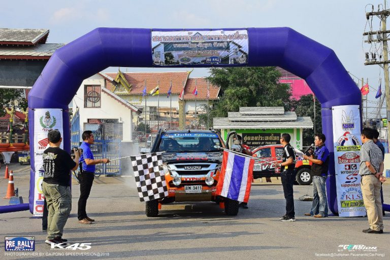 गिअर बिघडूनही जिगरबाज संजयकडून रॅली पूर्ण  थायलंडमधील मालिकेत एकूण क्रमवारीत तिसरा क्रमांक