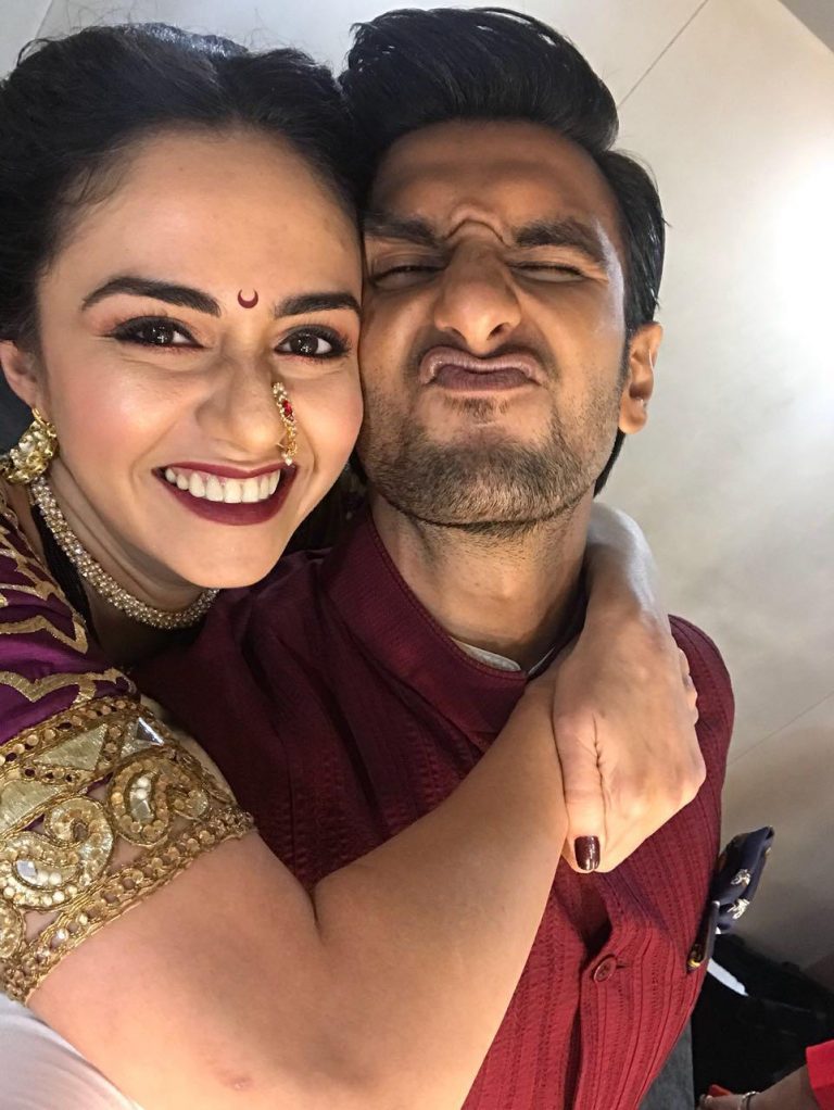 अमृता सुलतान खिलजीची दिवानी!