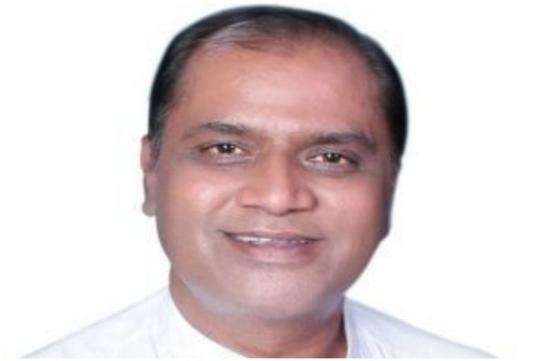 शिर्डी संस्थानचे माजी अध्यक्ष माळी समाजाचे नेते जंयत ससाणे यांचे निधन