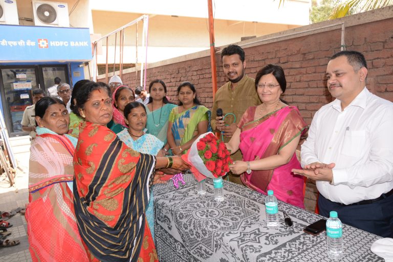 स्वच्छता कर्मचारी महिला स्वच्छता मोहिमेच्या ‘स्वच्छता दूत’!  – अमोल बालवडकर