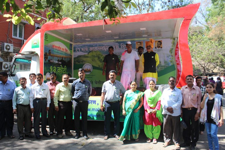 जागतिक वन दिनानिमित्त वृक्ष लावगड विषयी पथनाटयाद्वारे जनजागृती