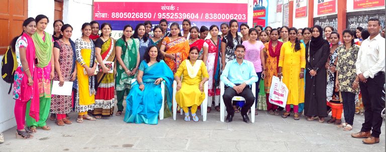 महिलांनी  स्वयंरोजगारासाठी  पुढाकार घ्यावा – अनुपमा पवार