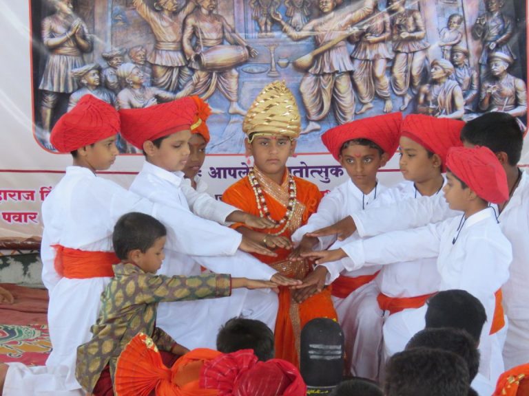 रायरेश्‍वरावरील शिवशौर्य शिबीरात बालकांनी घेतली स्वच्छ चारित्र्याची शपथ