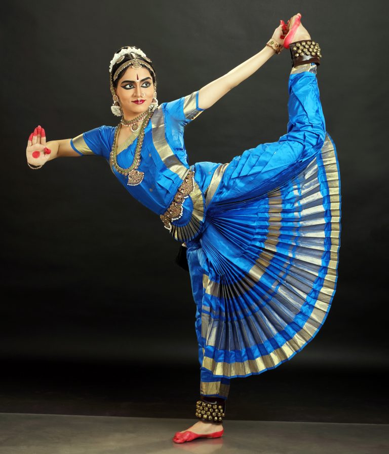 ताल आणि भावमुद्रांचा समन्वय साधणार्‍या ‘दिशा’ शास्त्रीय नृत्याच्या कार्यक्रमाचे आयोजन