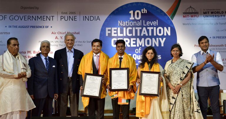 प्रशासकीय सेवेत लोकसमुदायाची गरज जाणून घ्या- कमलेश शर्मा