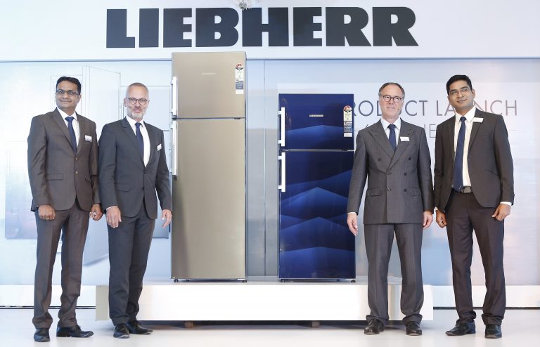 विविध श्रेणीतील रेफ्रिजरेटर्स सादर करीत  जर्मनीतील ‘लीभेर’ कंपनीचा भारतीय बाजारपेठेला ‘हॅलो