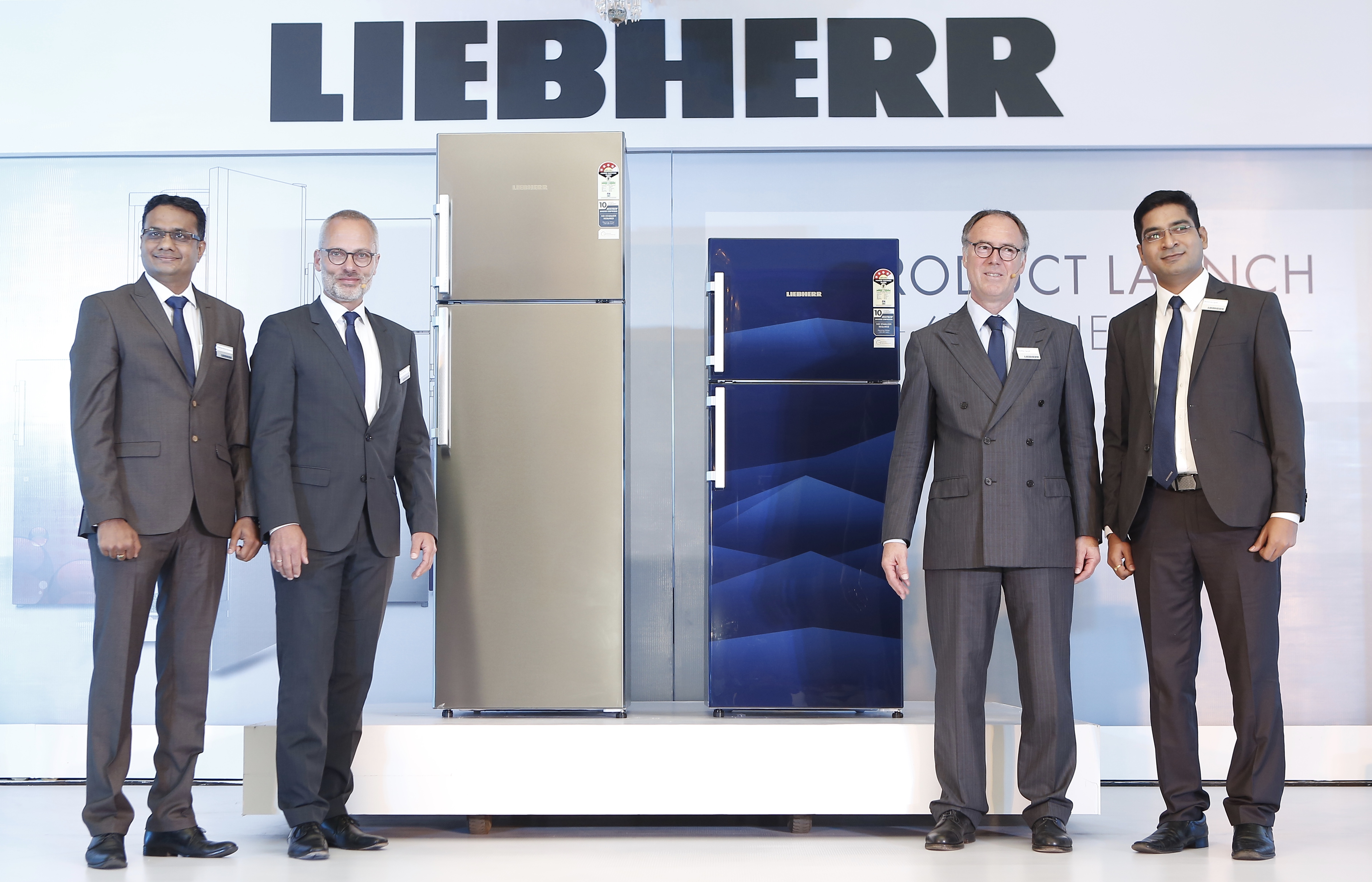 विविध श्रेणीतील रेफ्रिजरेटर्स सादर करीत  जर्मनीतील ‘लीभेर’ कंपनीचा भारतीय बाजारपेठेला ‘हॅलो