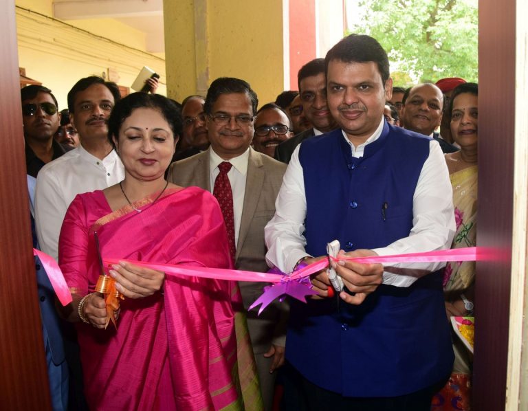 न्यायालयांच्या पायाभूत सुविधांना राज्य सरकारचे प्राधान्य – देवेंद्र फडणवीस