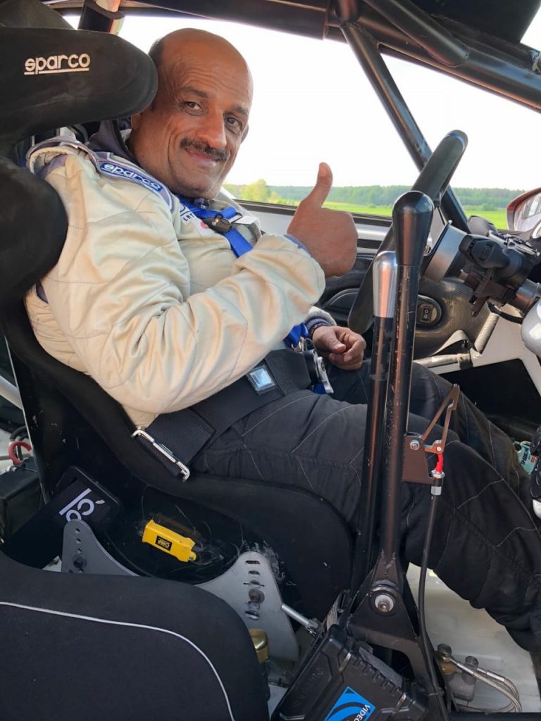 संजय टकलेच्या जोडीला गिनेस विक्रमवीर नॅव्हीगेटर  जागतिक रॅली मालिकेच्या मोहीमेला रेकीने प्रारंभ