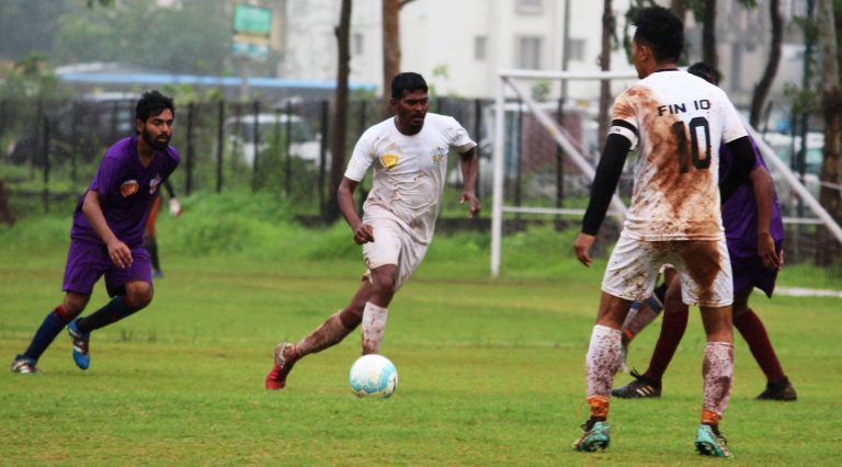 तिसर्‍या एफसी पुणे सिटी कॉर्पोरेट सुपर कप फुटबॉल स्पर्धेत फिनआयक्यु, सनगार्ड एएस, सायबेज, केपीआयटी संघांचा उपांत्य फेरीत प्रवेश