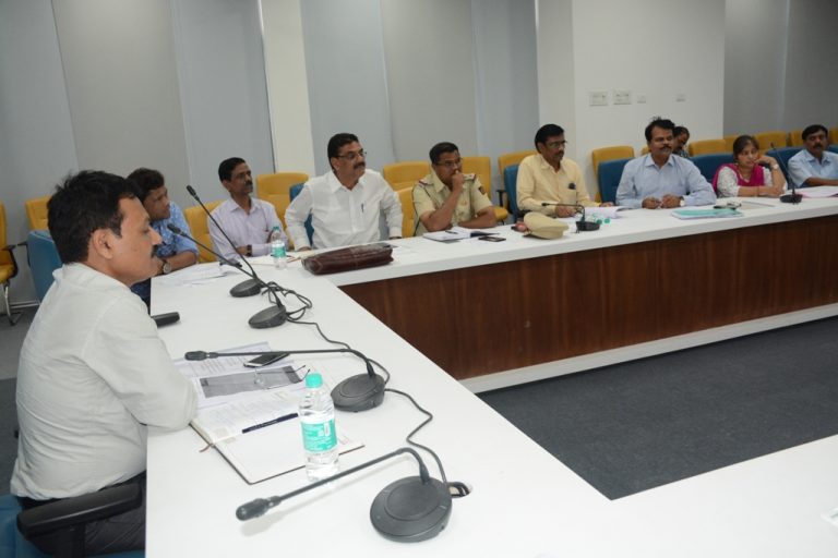 वयोश्री योजनेंतर्गत आयोजित दिव्यांग शिबीर  आयोजनामध्ये सर्व विभागांनी ताळमेळ ठेवावा… निवासी उपजिल्हाधिकारी विजयसिंह देशमुख