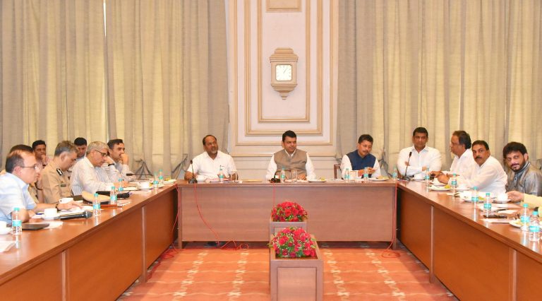 बकरी ईद सण शांततेत साजरा करण्यासाठी  प्रशासनास सहकार्य करावे  – मुख्यमंत्री देवेंद्र फडणवीस