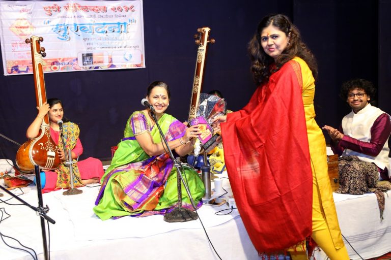 आरती अंकलीकर- टिकेकर यांचे सदाबहार शास्त्रीय गायन