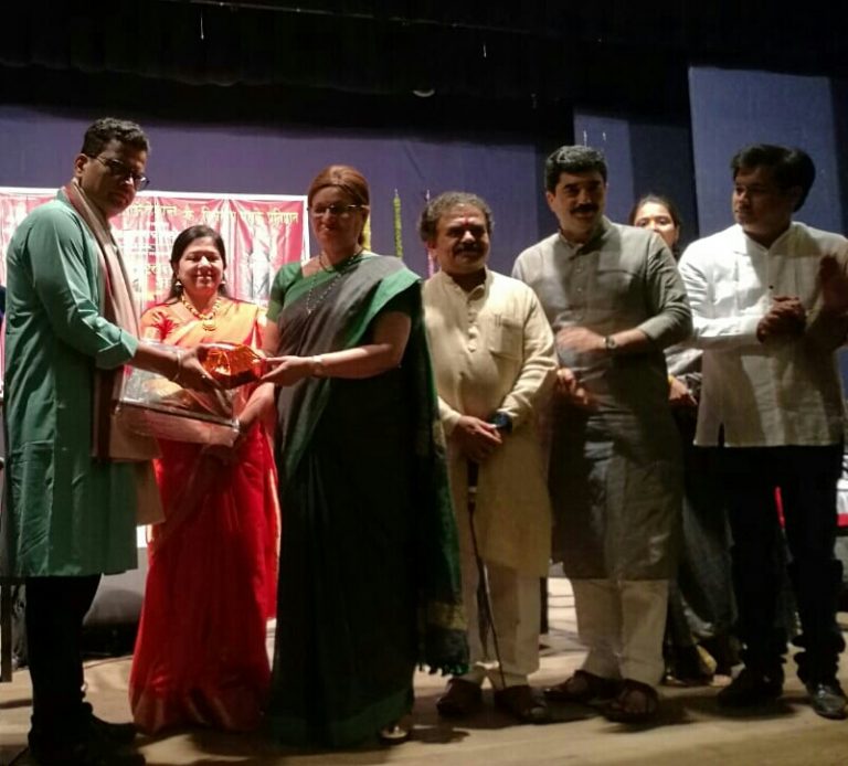 राम गणेश गडकरी यांचा पुतळा आता तरी सन्मानाने बसवावा – अभिनेते शरद पोंक्षे