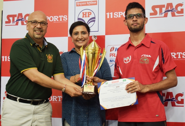 टेबल टेनिस  स्पर्धेत मनुष शाह याला दुहेरी मुकुट  ; मुलींच्या गटात प्राप्ती सेनला विजेतेपद