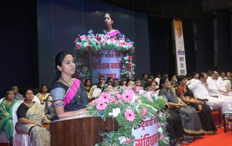 दिल्लीत संविधान जाळले, तरी मोदी गप्प का ?