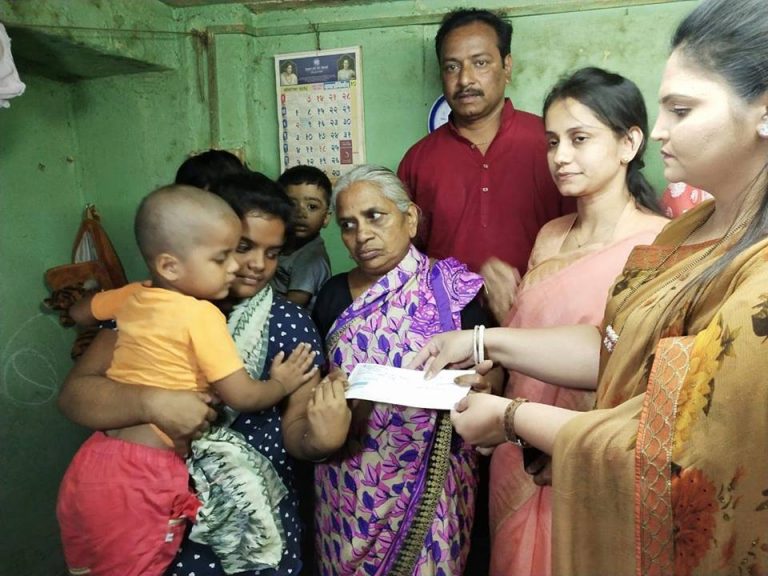 युएसके फाउंडेशनने स्वीकारली समृद्धी व समर्थच्या शिक्षणाची संपूर्ण जबाबदारी!