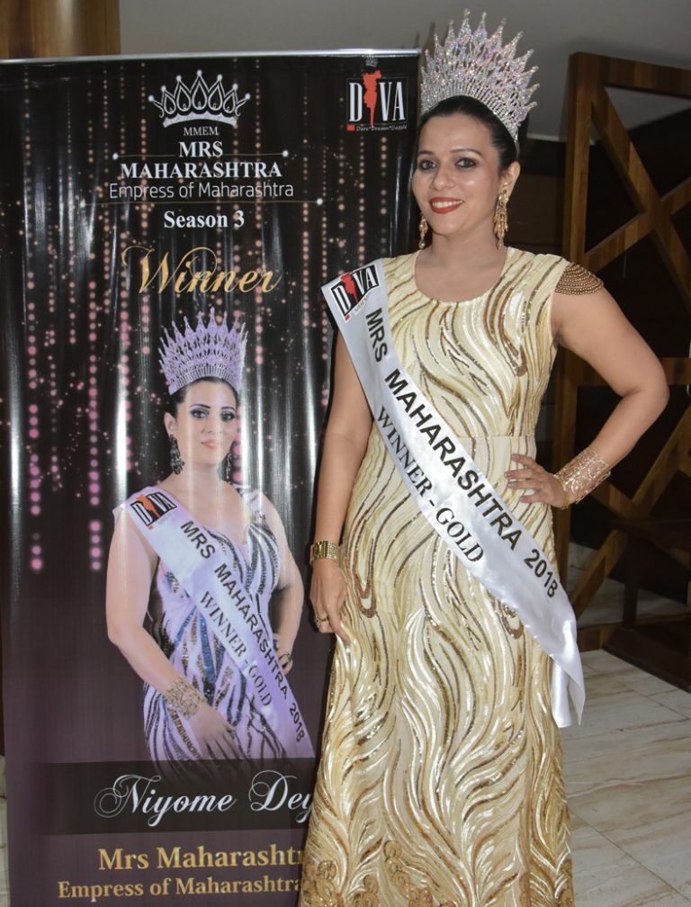 पुण्याच्या नियोमी डे ठरल्या ‘मिसेस महाराष्ट्र २०१८’
