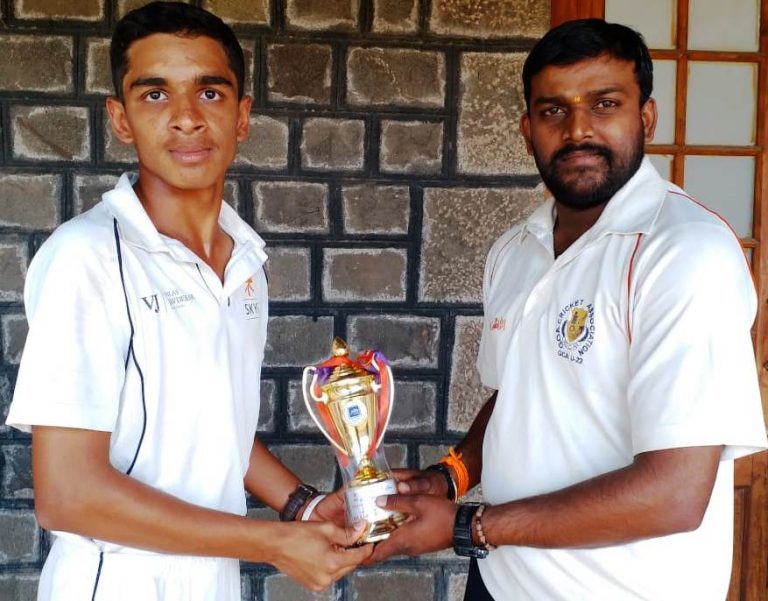 पीवायसी करंडक 14 वर्षाखालील  निमंत्रित  क्रिकेट स्पर्धेत कॅडेन्स अकादमी, व्हेरॉक  वेंगसरकर  क्रिकेट अकादमी  संघांचा उपांत्य फेरीत प्रवेश