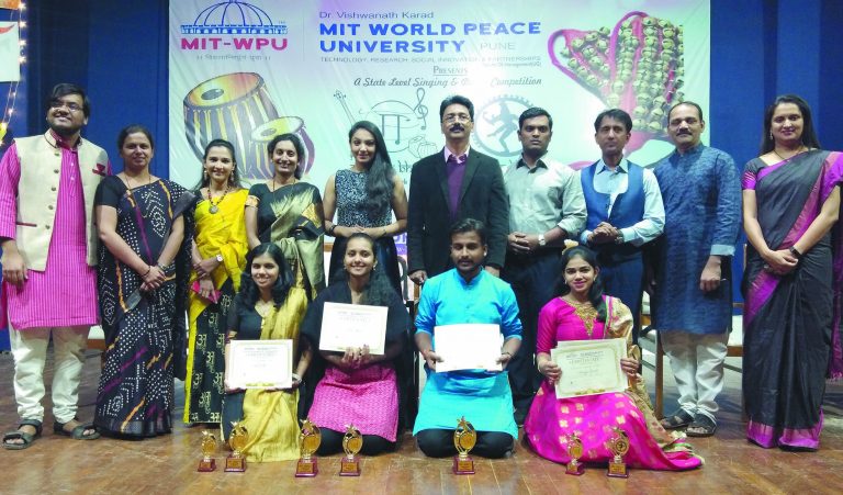 आंतर महाविद्यालयीन स्पर्धा घडवतात ‘कलाकार’