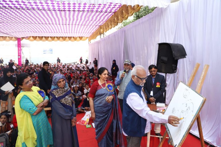 आंतरशालेय चित्रकला स्पर्धेत १४०० विद्यार्थ्यांचा सहभाग